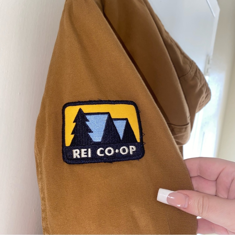 Embroidered Patagonia jacket - Picture 12 of 14